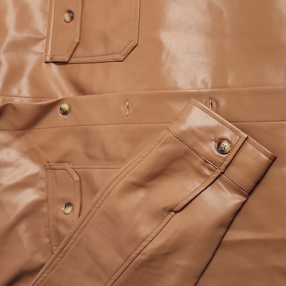 VEVERET Vegan Leather Shacket - Picture 14 of 14